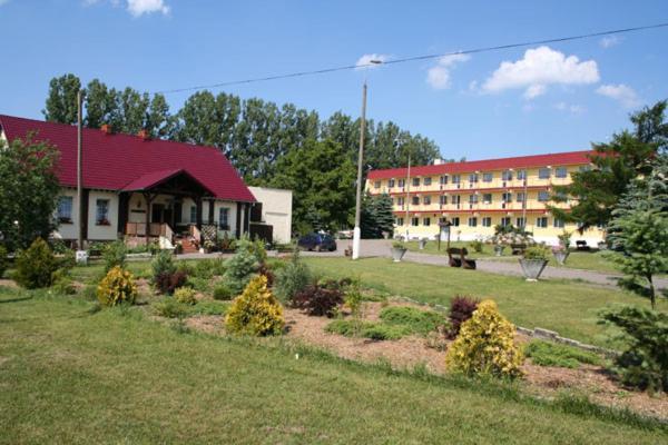 Osrodek Wypoczynkowy Karina Hotel Pszczew Exterior photo