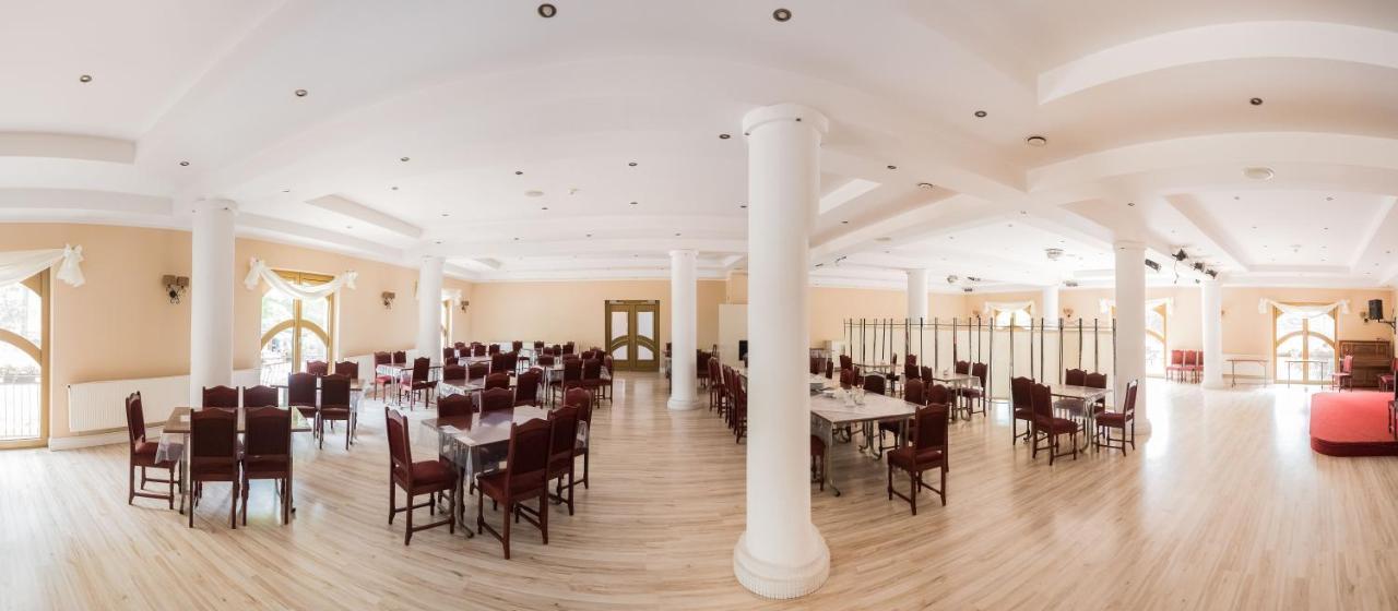 Osrodek Wypoczynkowy Karina Hotel Pszczew Exterior photo